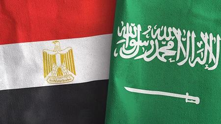 السعودية ومصر توقعان اتفاقيات بـ77 مليار دولار