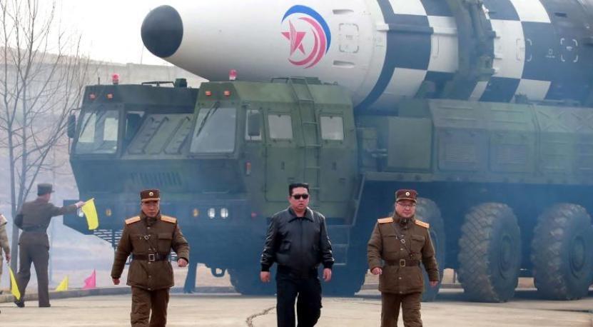 كيم جونغ أون يهدد باستخدام أسلحة نووية