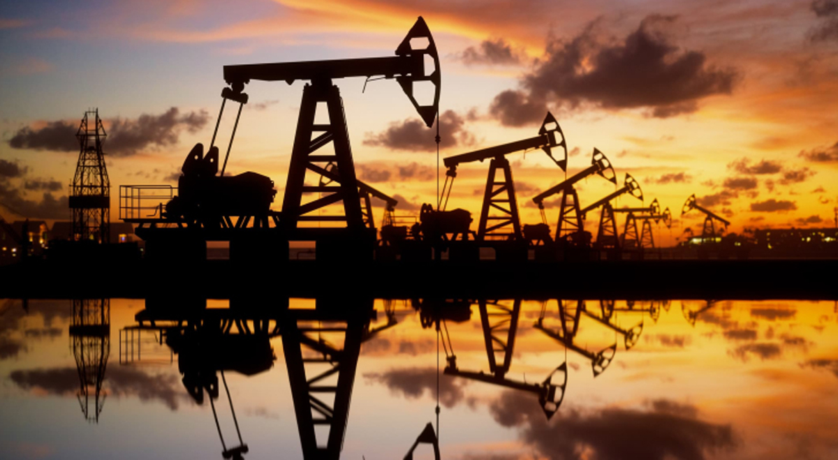 انخفاض أسعار النفط في التعاملات المبكرة